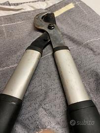 Troncarami Fiskars L86