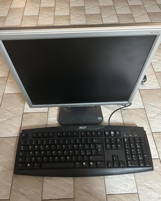MONITOR CON TASTIERA