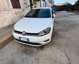 VOLKSWAGEN Golf 7ª serie - 2018