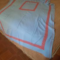 tovaglia tela Aida e ricami