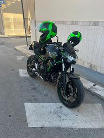 Kawasaki Z650 pari al nuovo