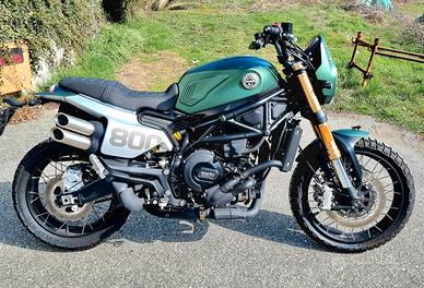 Benelli leoncino trial  800