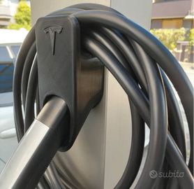Supporto per connettore Tesla