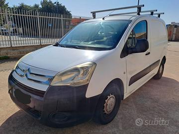 Citroen berlingo 1.5 3 posti