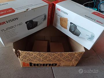 2 VIDEOCAMERE HIKVISION COLOR CAMERA 