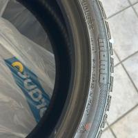 Gomme MOMO North Pole W-2 225/40 R18 92V XL M+S