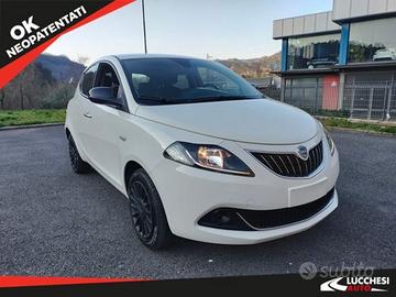 Lancia Ypsilon 1.0 FireFly 5 porte S&S Hybrid...