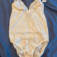 Body pizzo color panna Valentino