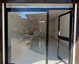 Locale commerciale e/o capannone
