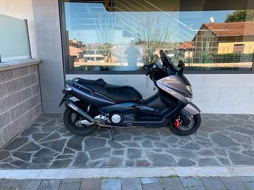 Yamaha T-Max 500