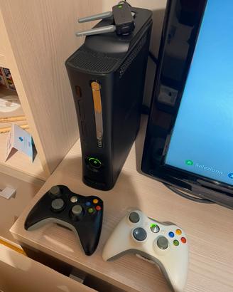 Xbox 360 Elite 120GB - BUNDLE