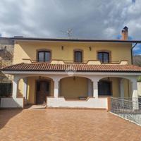 CASA SEMINDIPENDENTE A FOGLIANISE