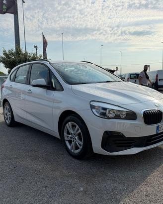 BMW 216d Active Tourer Business ADVANTAGE