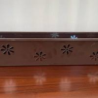 Portavasi In Metallo