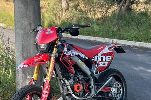 HM 50