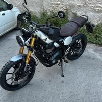 Triumph scrambler 400 x