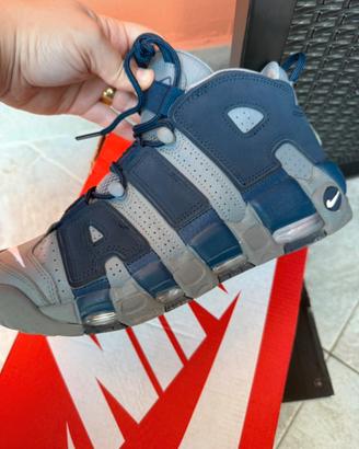 Scarpe nike air uptempo