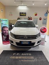 Volkswagen Tiguan 2.0 TDI 140CV 4MOTION DSG Sport 