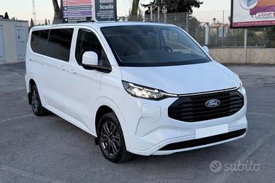 Ford Transit Costum 340 L2H1 Aut PHEV Limited