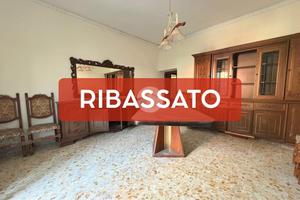 3 LOCALI A CASALNUOVO DI NAPOLI