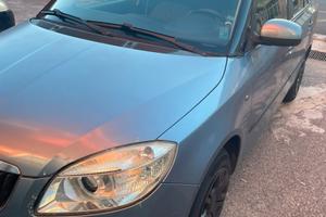 Skoda fabia 2008