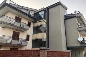 4 LOCALI A CASTELVETERE SUL CALORE