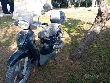 aprilia scarabeo