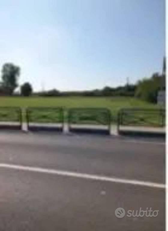 Immobile in asta di 7400 m² a Finale Emilia - Vista 2