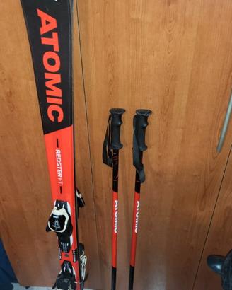 Lotto sci Atomic completo+portasci+accessori ecc..