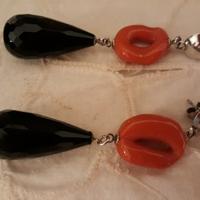 Orecchini corallo ,onice argento