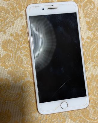 I Phone 8 plus 64g con cover IDEAL OF SWEDEN