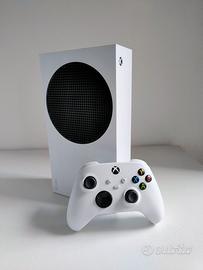 Xbox Series S 512GB – Come Nuova + Kit Batteria