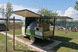 Ape Piaggio pizzeria