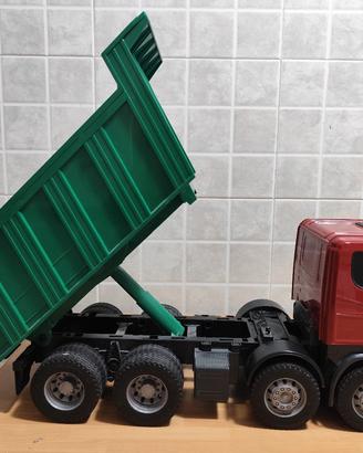 Bruder Camion Scania  