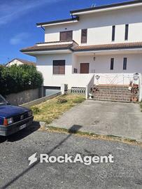 Appartamento di 63 m² con 2 locali a Stignano