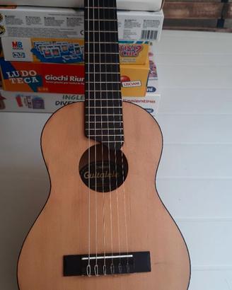 Guitalele yamaha