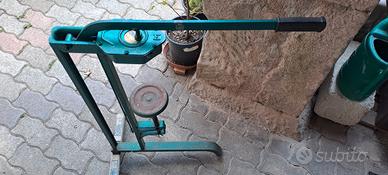 tappatrice bottiglie vino