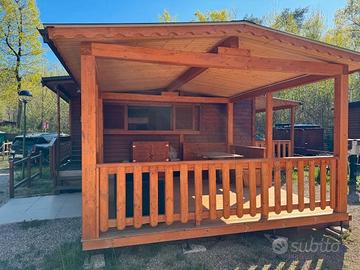 Casetta in legno/campeggio