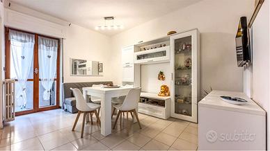 Trilocale al secondo piano con ascensore