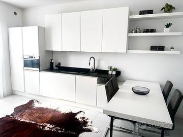 Arredamento completo o singoli mobili moderni