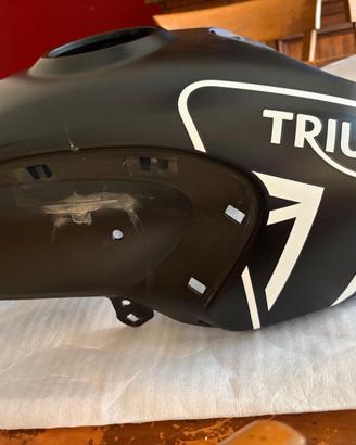 Carena Serbatoio Triumph Trident 660