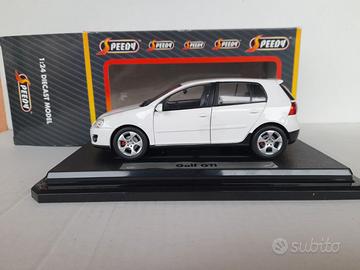 MODELLO AUTO VOLKSWAGEN GOLF GTI WHITE  NO BURAGO