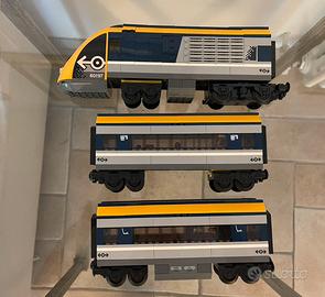 LEGO City treno 60197 e binari