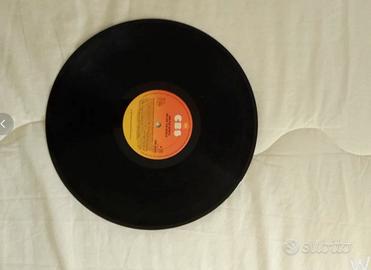Disco in vinile da 33 giri  "We Are the World" CBS