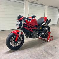 Ducati Monster 796