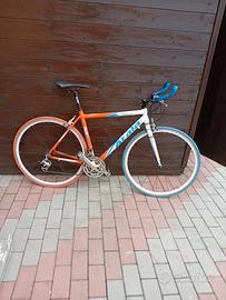 bici corsa strada