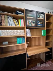 LIBRERIA IN LEGNO CON SCRIVANIA