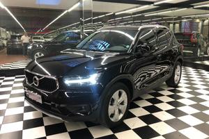 VOLVO XC40 T3 Geartronic Momentum