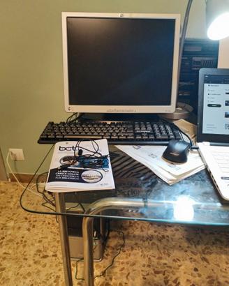 PC  fisso marca ACER e schermo HP