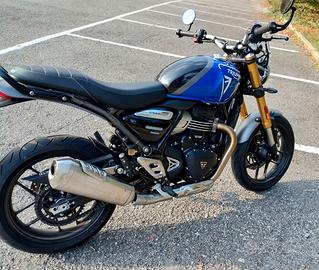 Triumph Speed 400 come nuova in garanzia